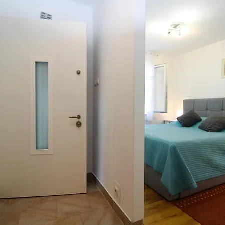 Apartment Fuer 2 Personen Ca 20 Qm In Fazana, Istrien Istrische Riviera